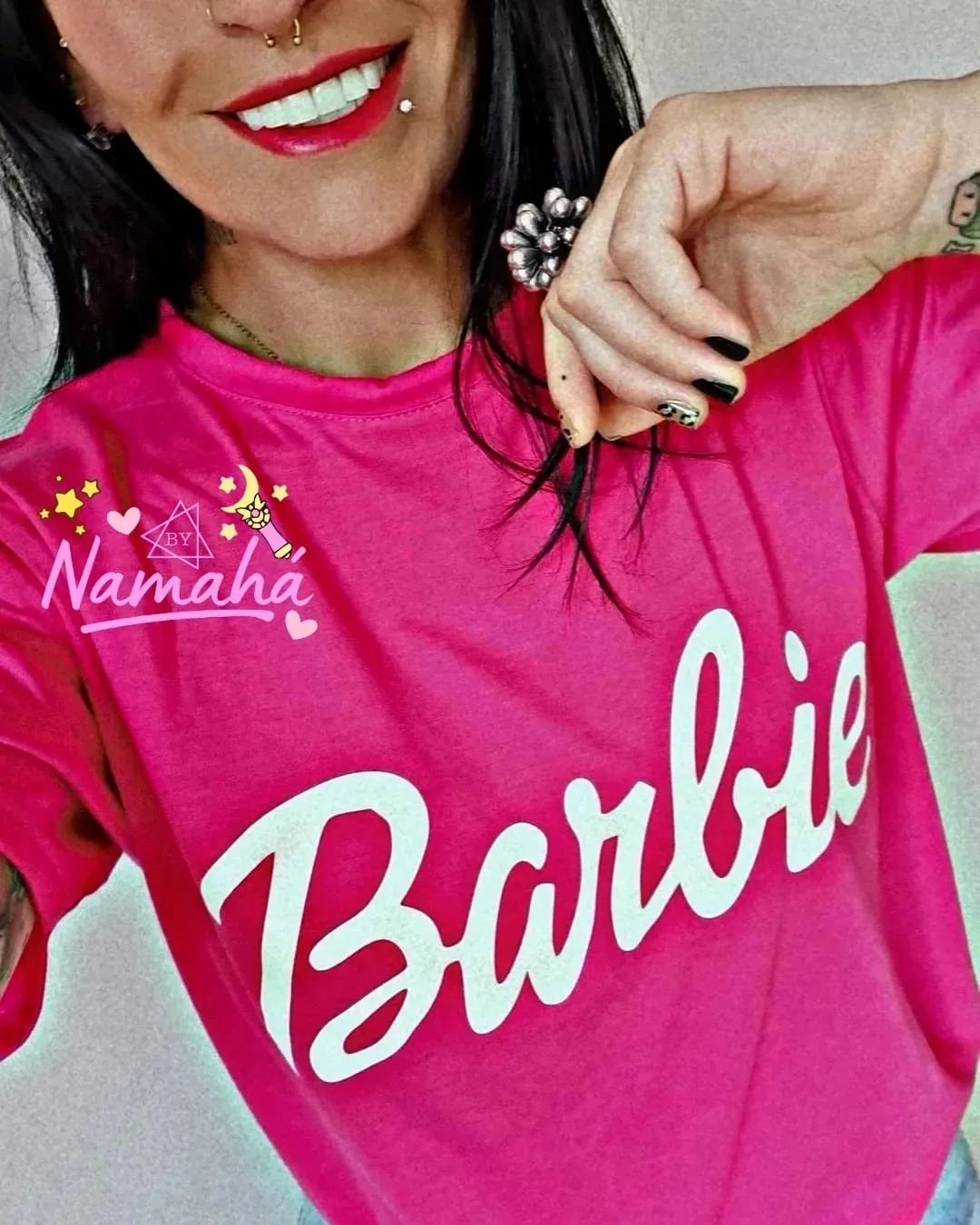 Camiseta estampada de Barbie - Namahá Camisetas